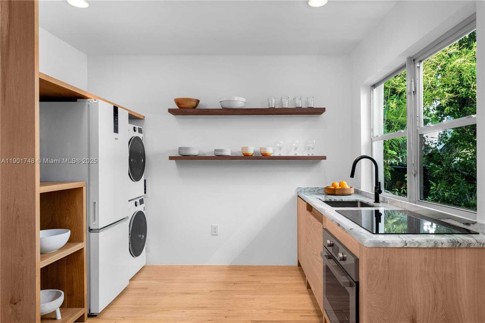 Small Image of 226 JEFFERSON AVE #2, Miami Beach Number 8