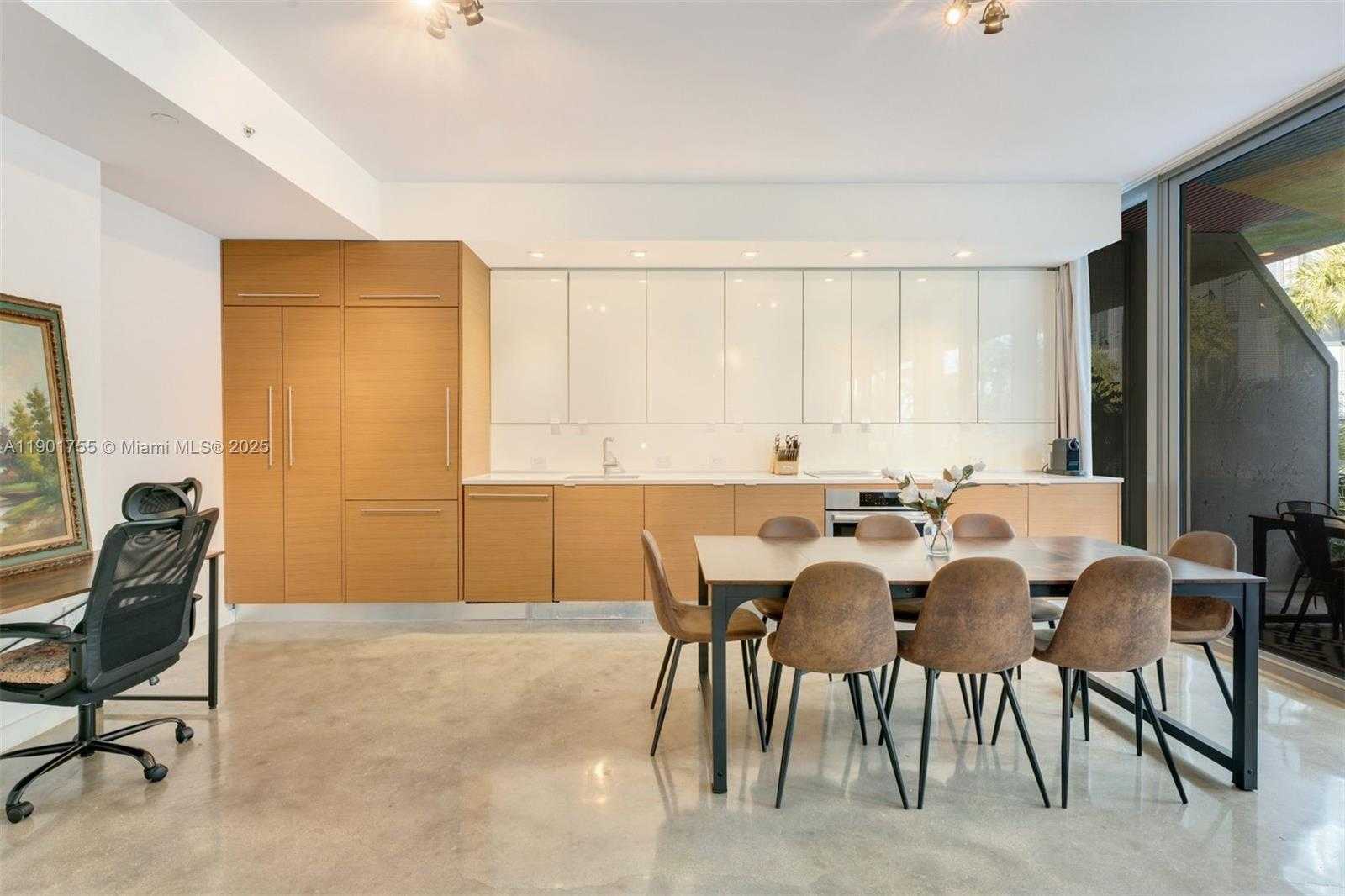 Small Image of 250 NORTH WEST 24TH ST #2B, Miami Number 4