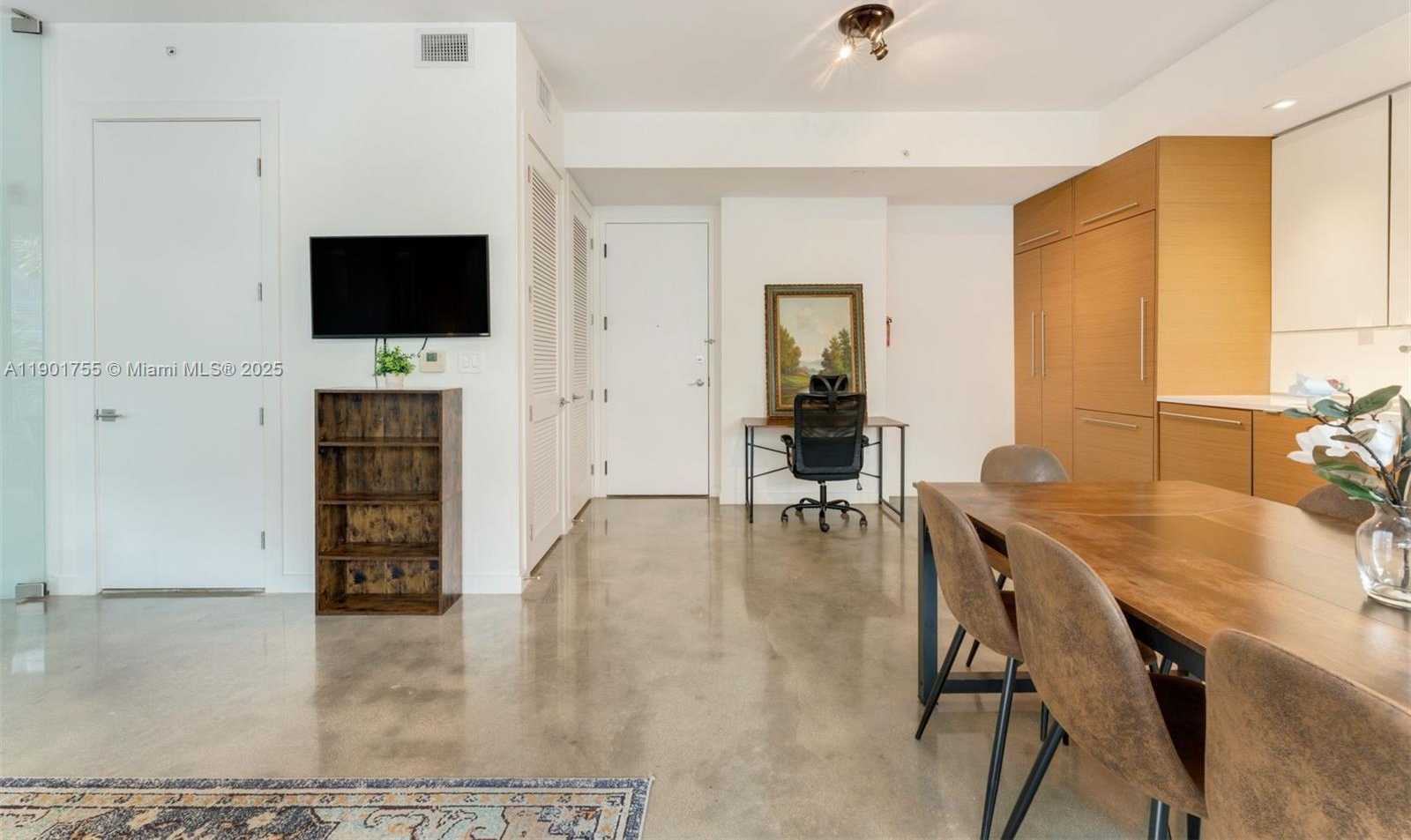 Small Image of 250 NORTH WEST 24TH ST #2B, Miami Number 6