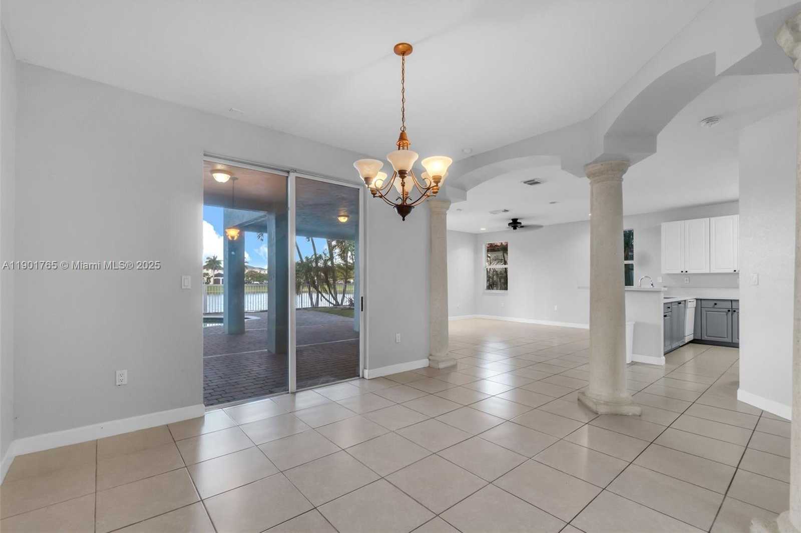 Small Image of 6425 SOUTH WEST 164TH AVE, Miami Number 11