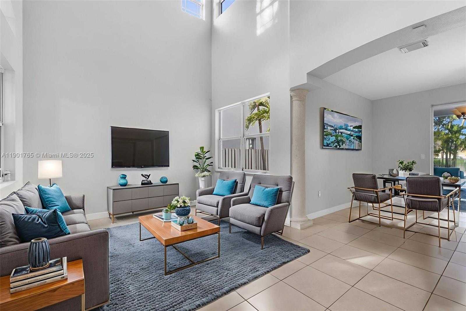 Small Image of 6425 SOUTH WEST 164TH AVE, Miami Number 13