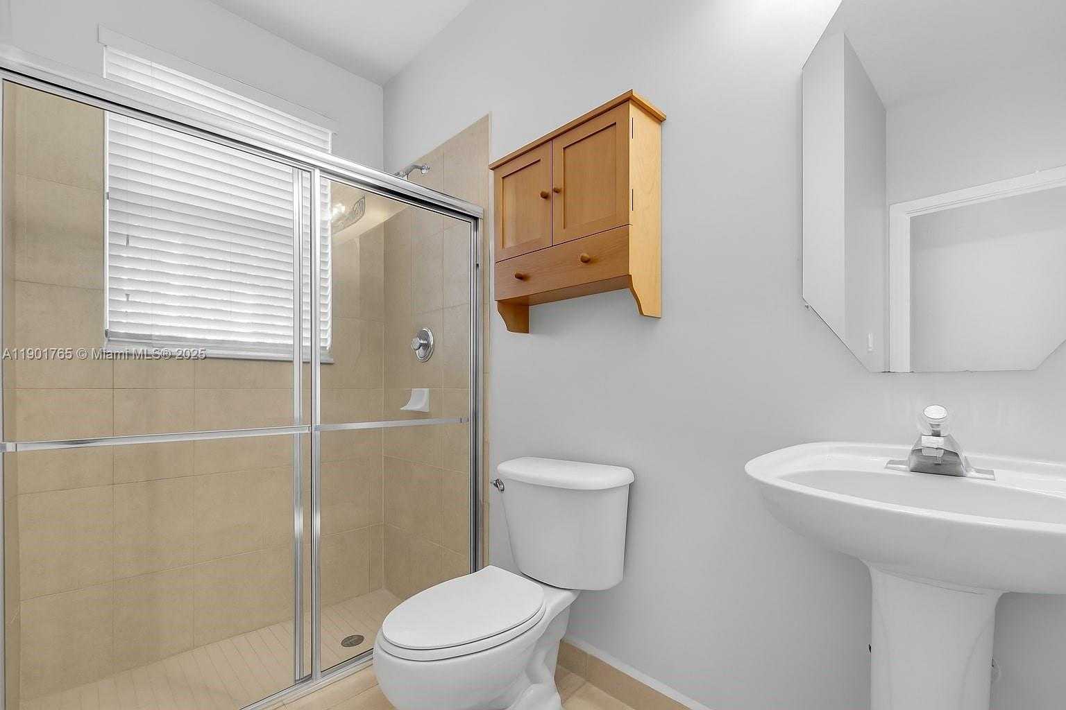 Small Image of 6425 SOUTH WEST 164TH AVE, Miami Number 24