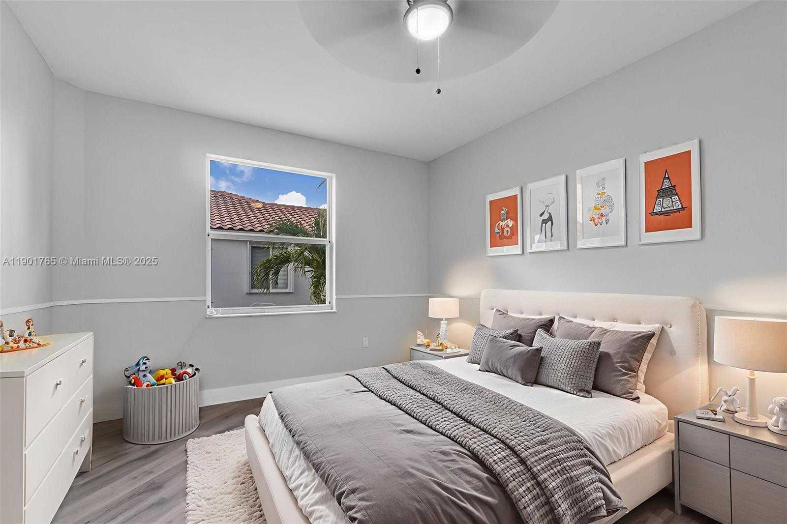 Small Image of 6425 SOUTH WEST 164TH AVE, Miami Number 25