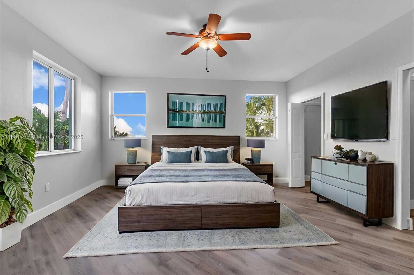 Small Image of 6425 SOUTH WEST 164TH AVE, Miami Number 26