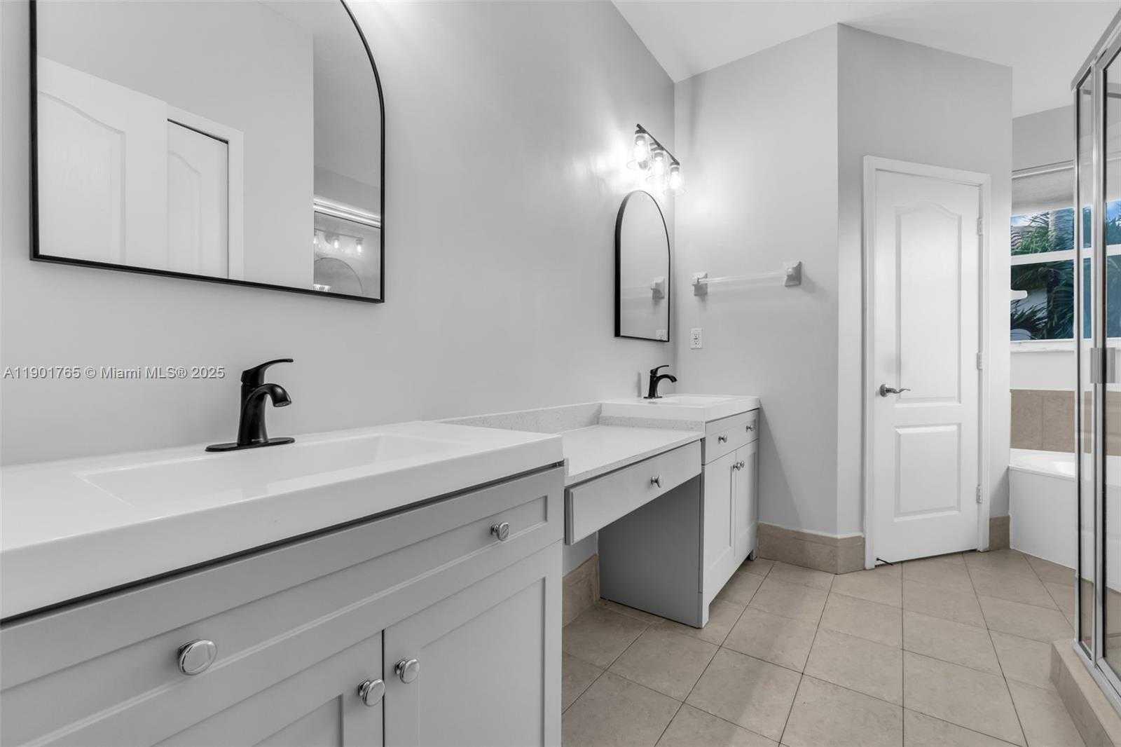 Small Image of 6425 SOUTH WEST 164TH AVE, Miami Number 30