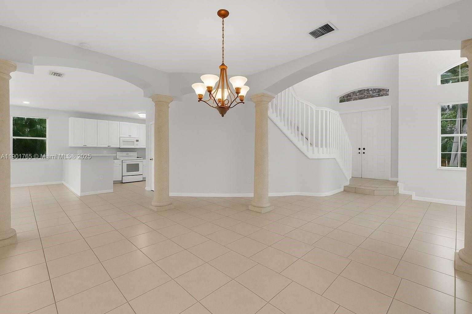 Small Image of 6425 SOUTH WEST 164TH AVE, Miami Number 6