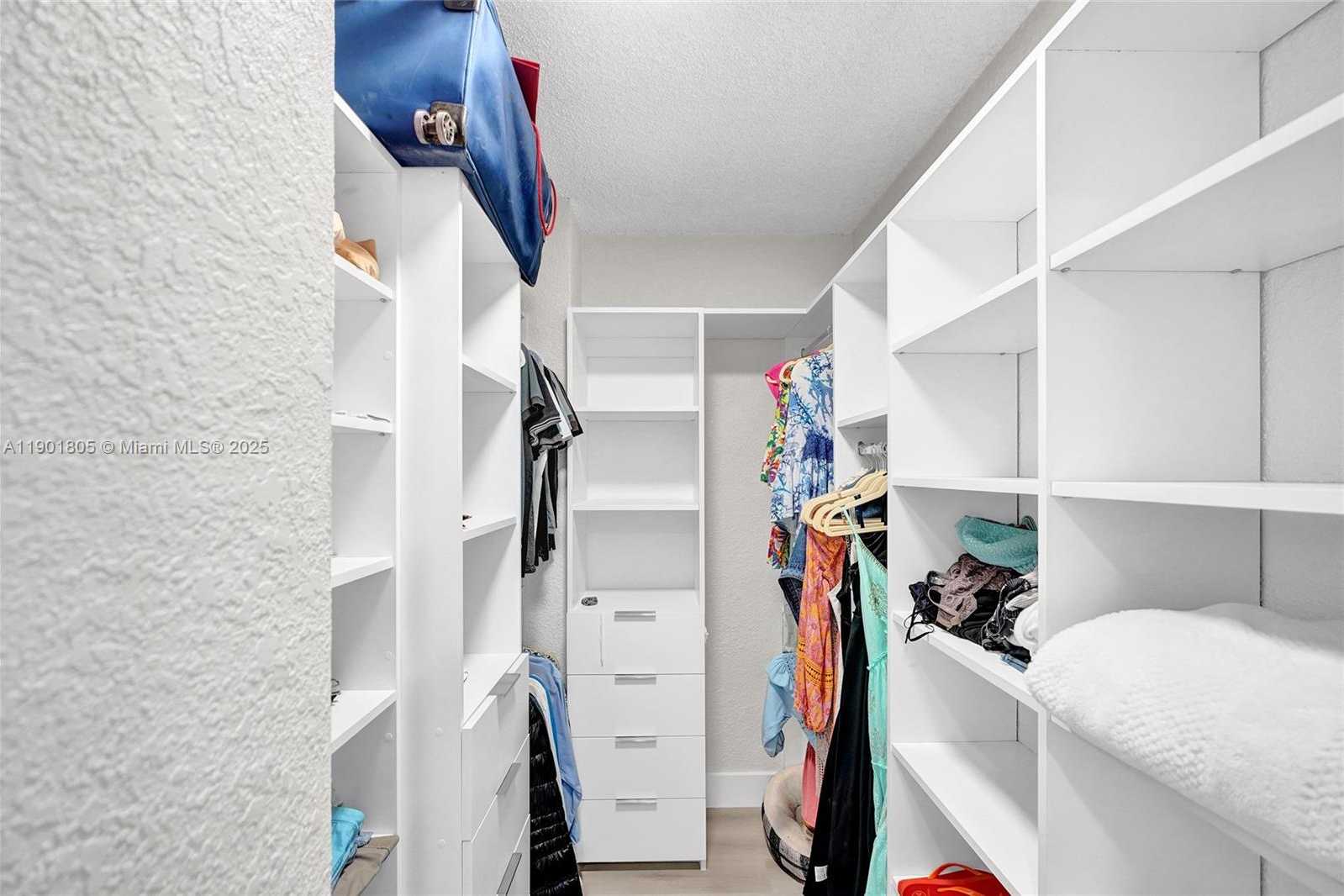 Small Image of 2501 SOUTH OCEAN DR #1128 Available Dec 26), Hollywood Number 16