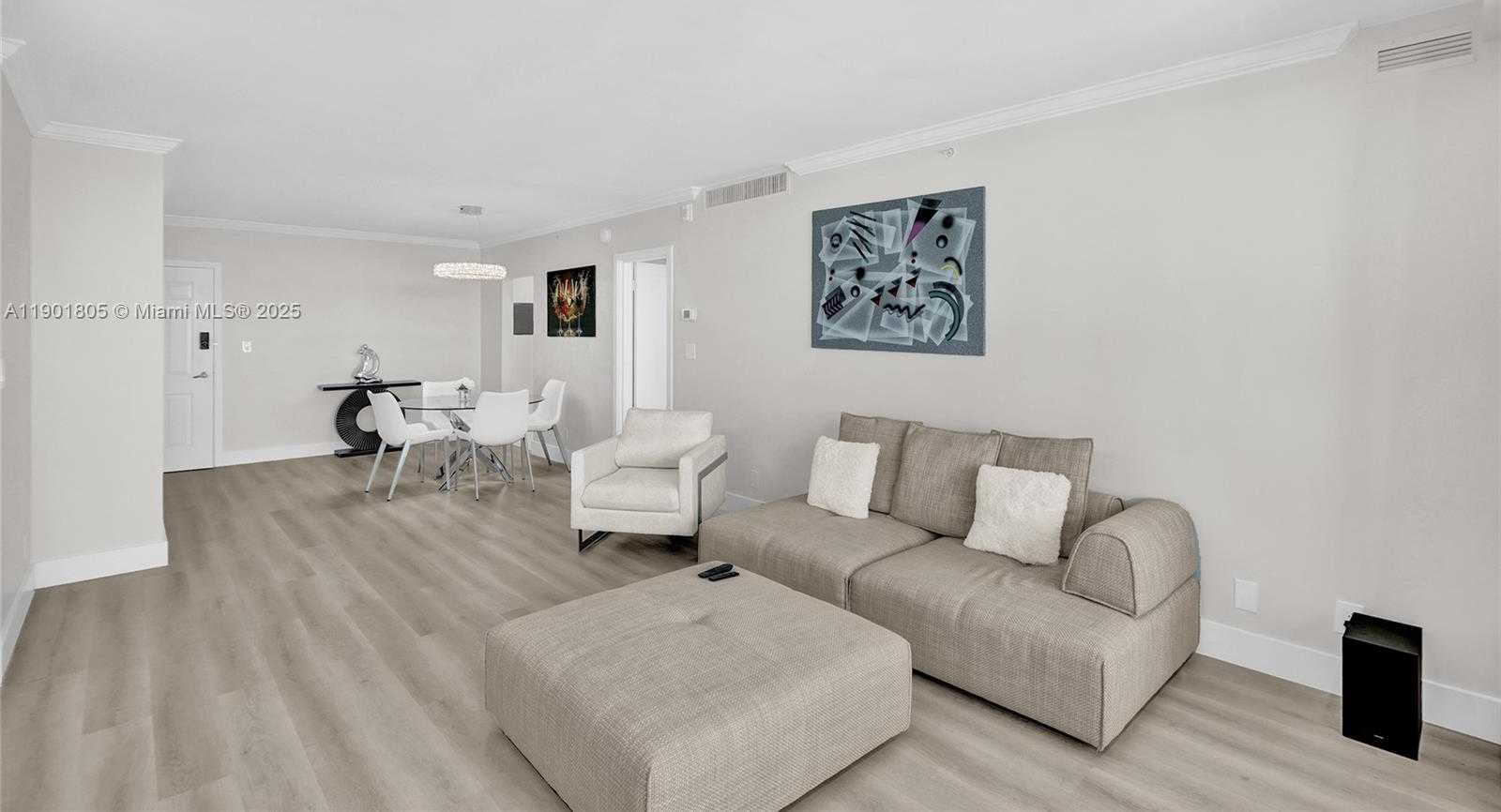 Small Image of 2501 SOUTH OCEAN DR #1128 Available Dec 26), Hollywood Number 4