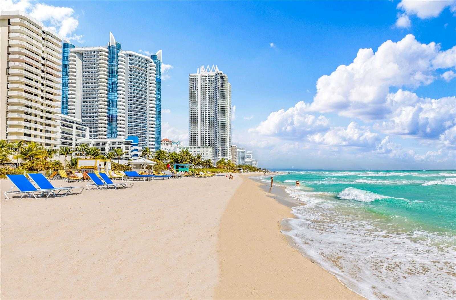 Small Image of 6039 COLLINS AVE #1415, Miami Beach Number 41