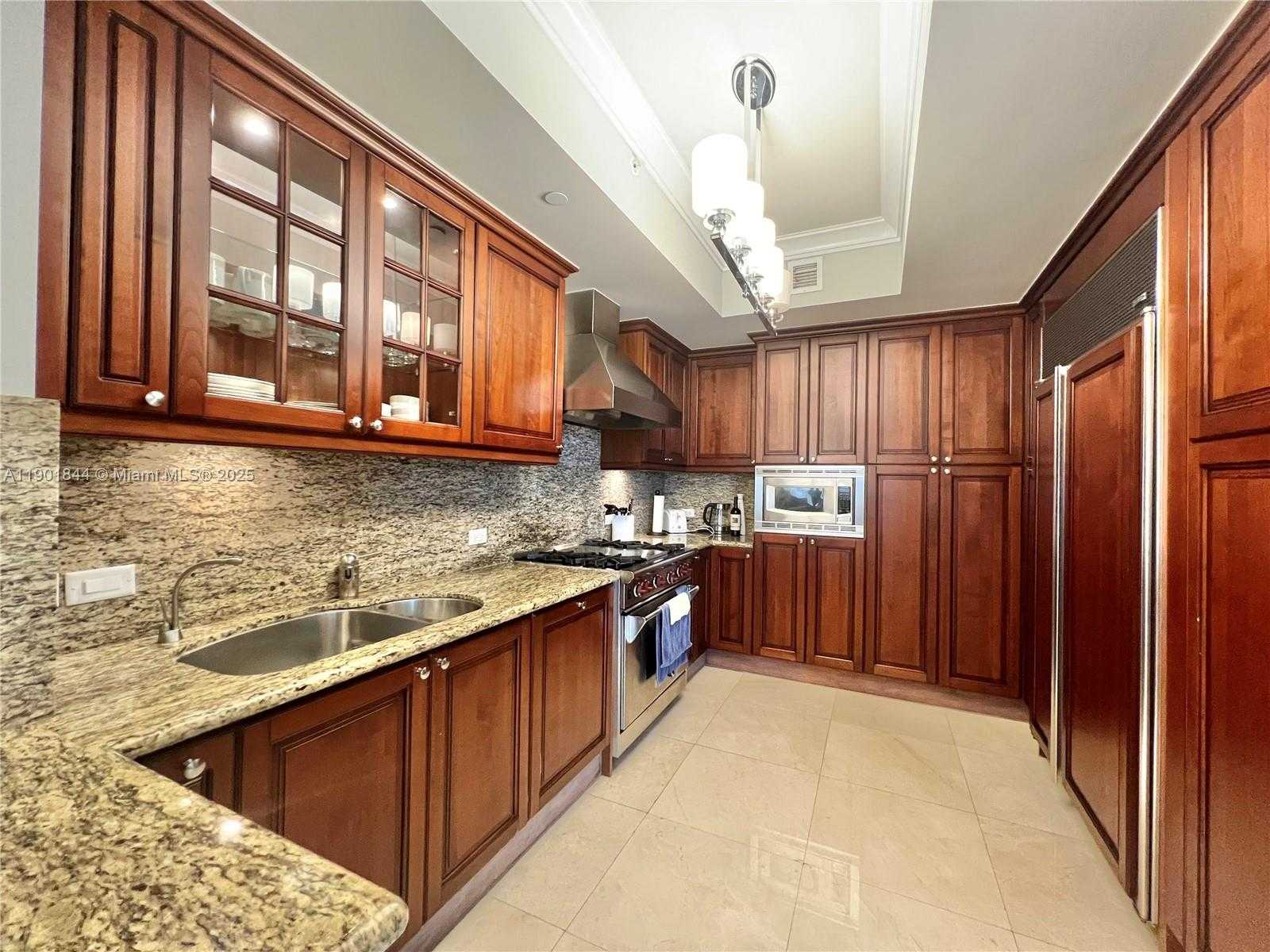 Small Image of 17875 COLLINS AVE #4305, Sunny Isles Beach Number 9