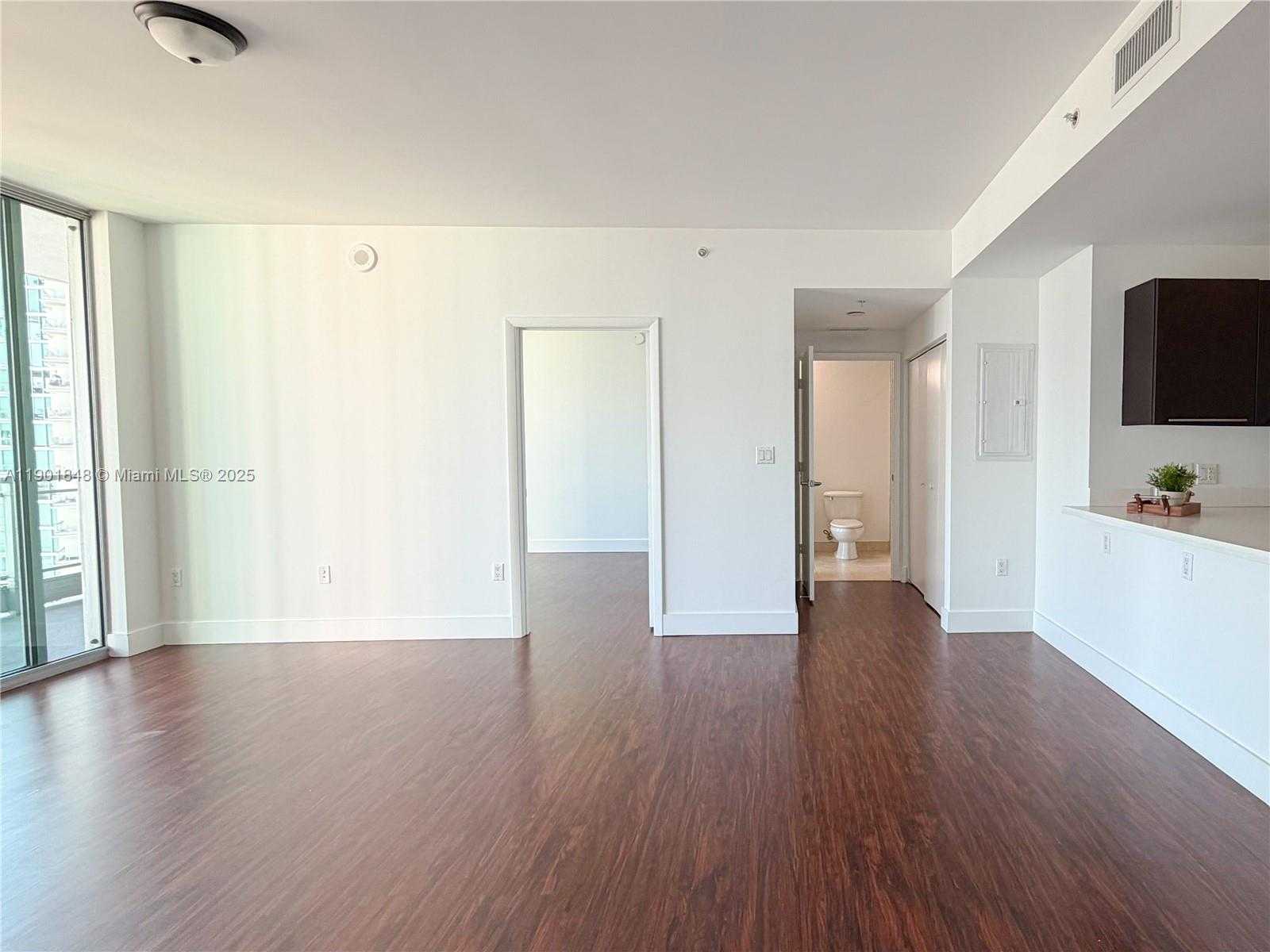 Small Image of 90 SOUTH WEST 3RD ST #2401, Miami Number 11