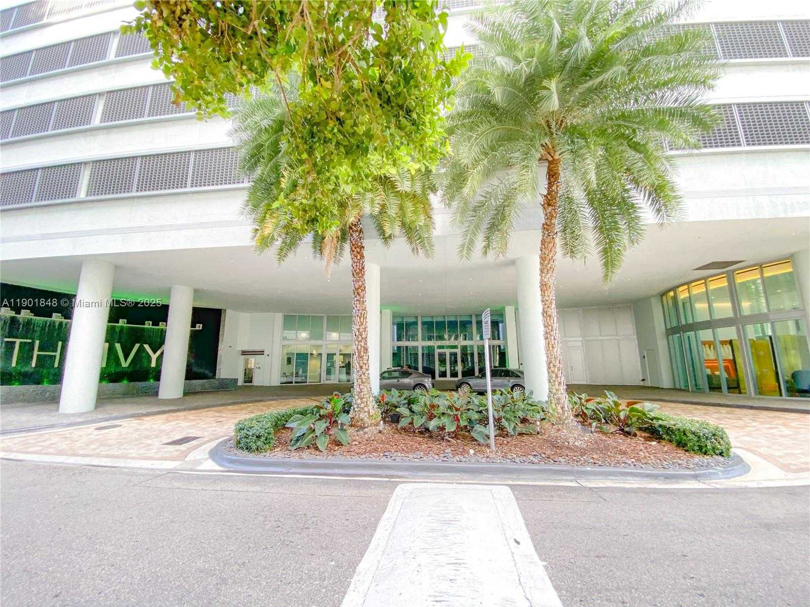 Small Image of 90 SOUTH WEST 3RD ST #2401, Miami Number 3