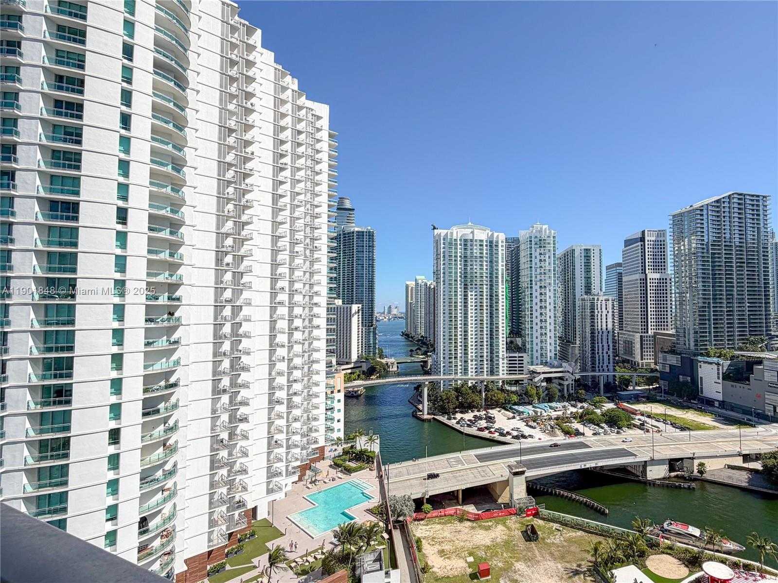 Small Image of 90 SOUTH WEST 3RD ST #2401, Miami Number 47