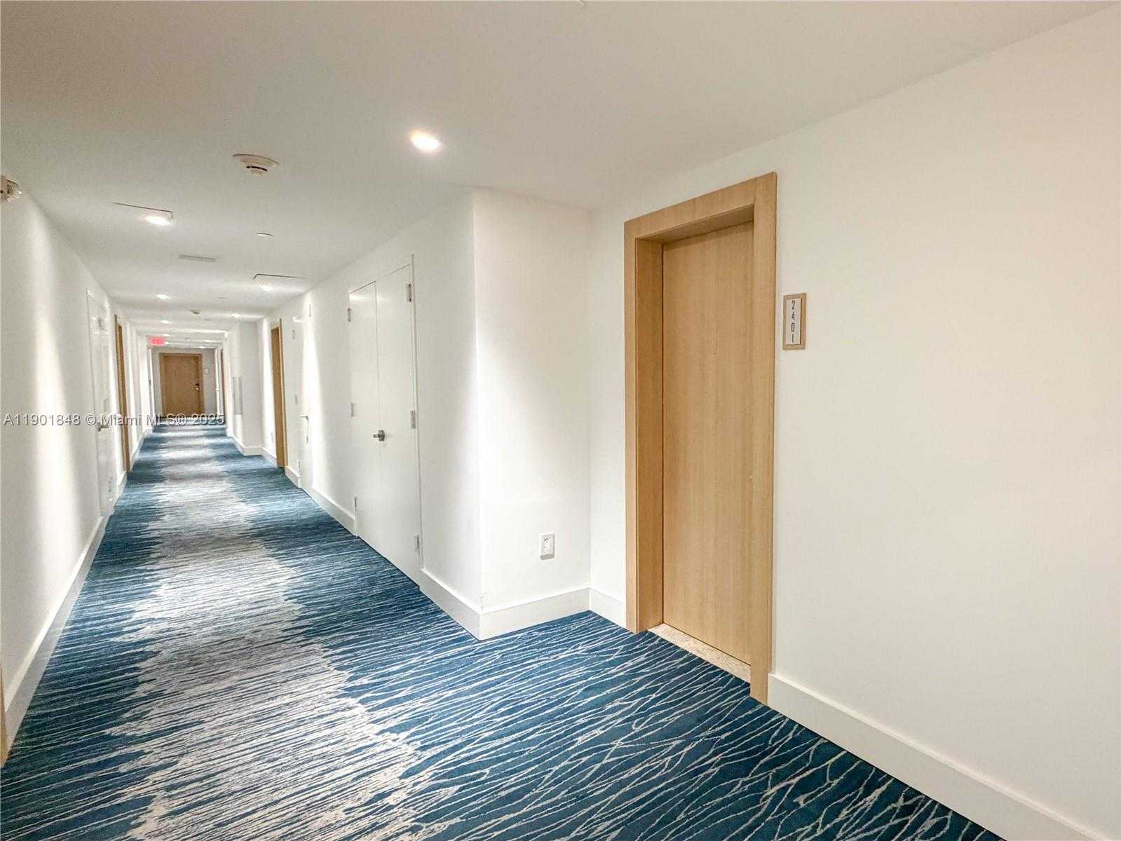 Small Image of 90 SOUTH WEST 3RD ST #2401, Miami Number 51