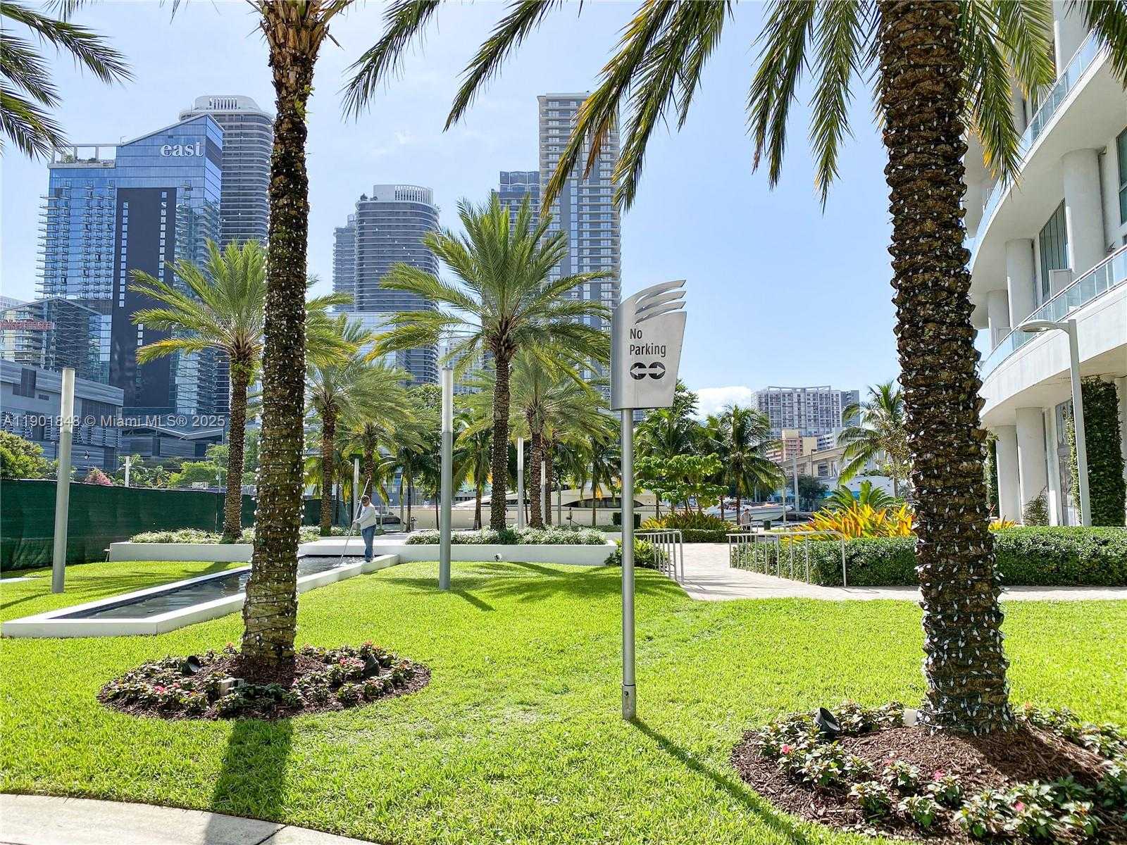 Small Image of 90 SOUTH WEST 3RD ST #2401, Miami Number 57