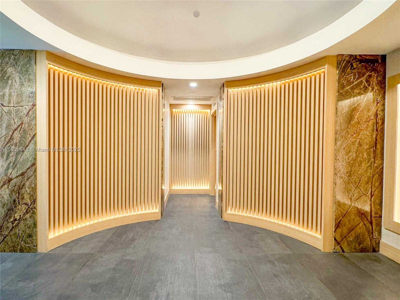 Small Image of 90 SOUTH WEST 3RD ST #2401, Miami Number 60