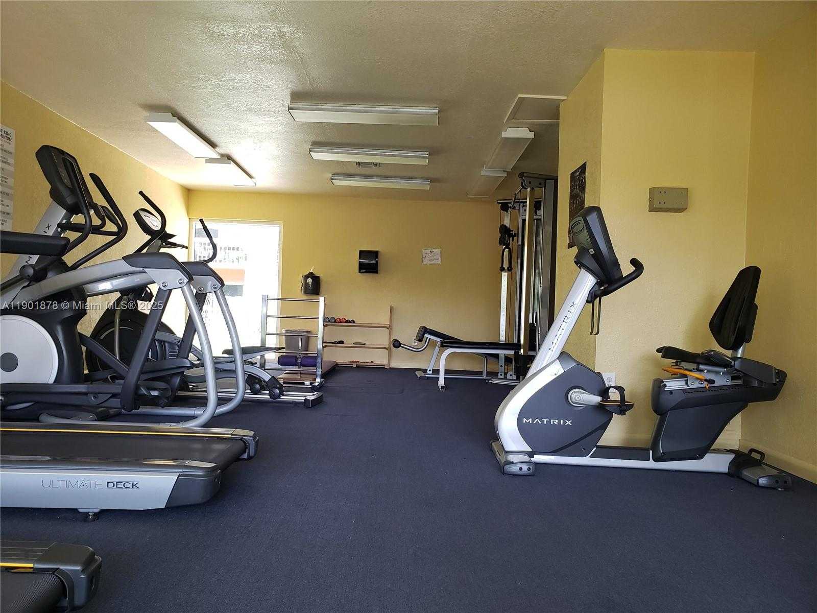 Small Image of 7701 CAMINO REAL #A202, Miami Number 22