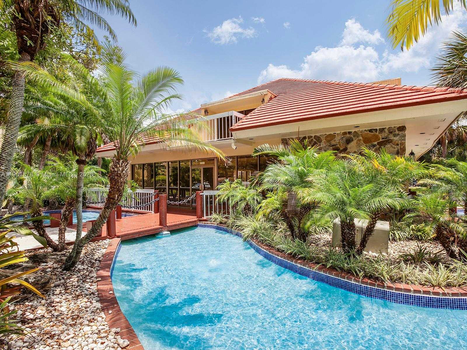 Small Image of 7701 CAMINO REAL #A202, Miami Number 27