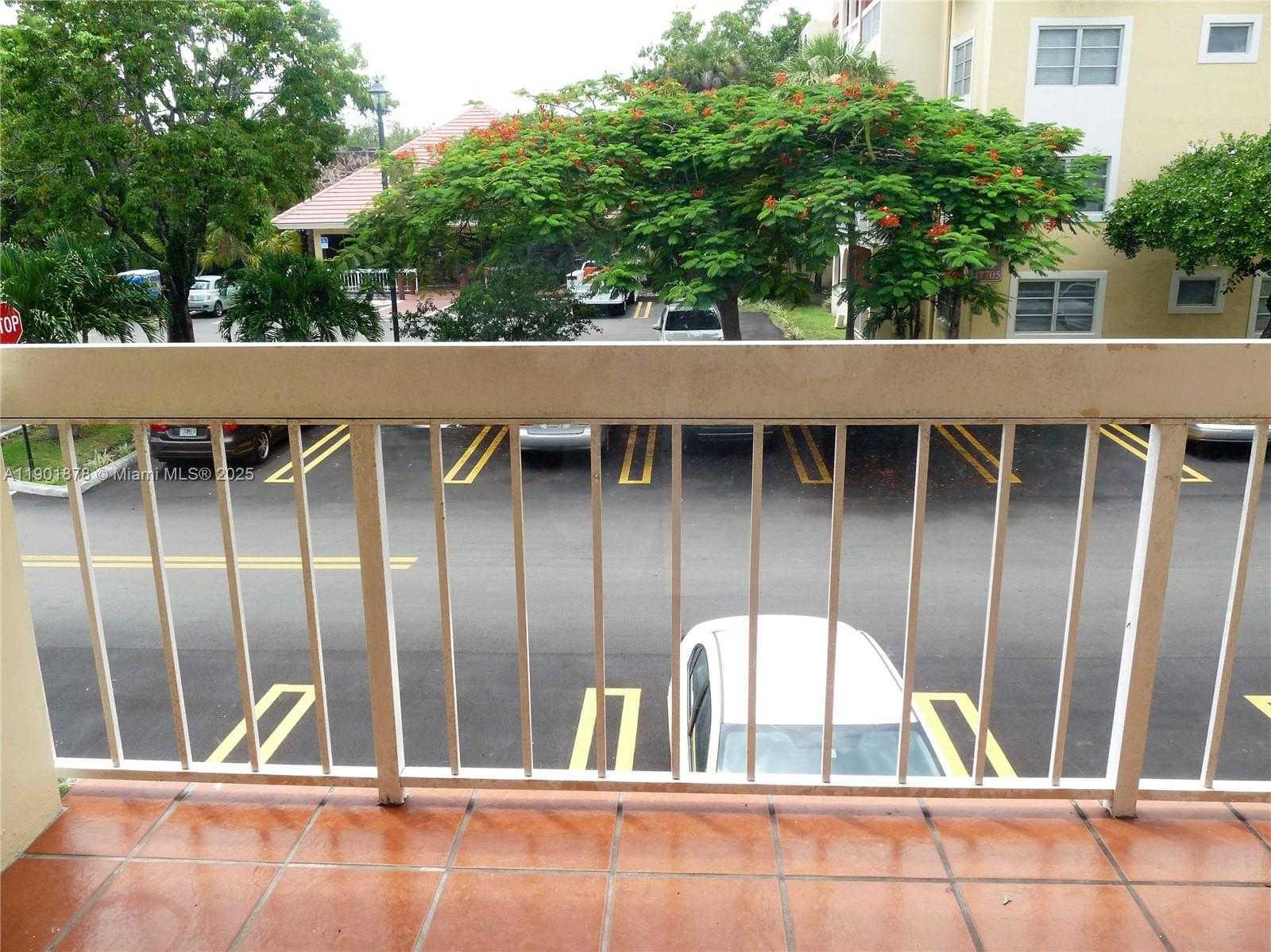 Small Image of 7701 CAMINO REAL #A202, Miami Number 3