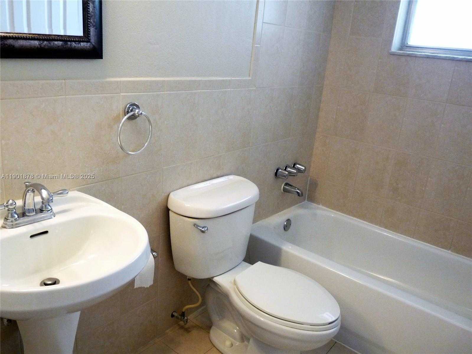 Small Image of 7701 CAMINO REAL #A202, Miami Number 9