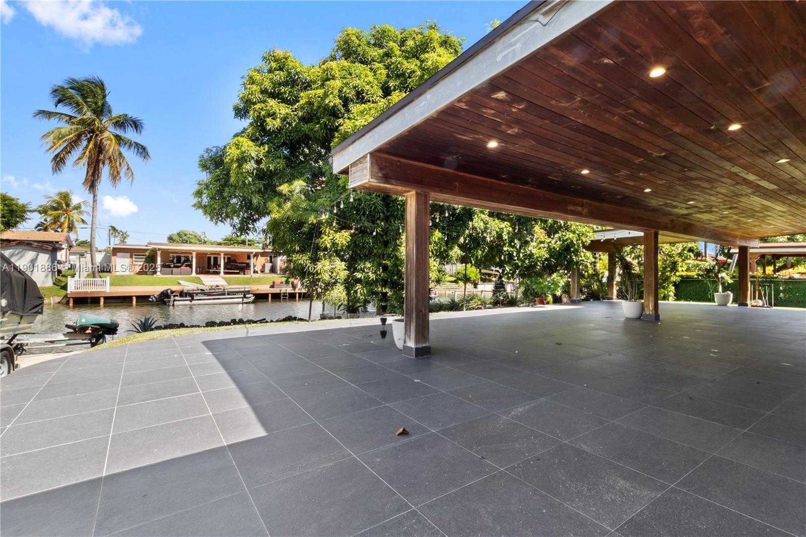 Small Image of 10981 SOUTH WEST 47TH ST, Miami Number 22