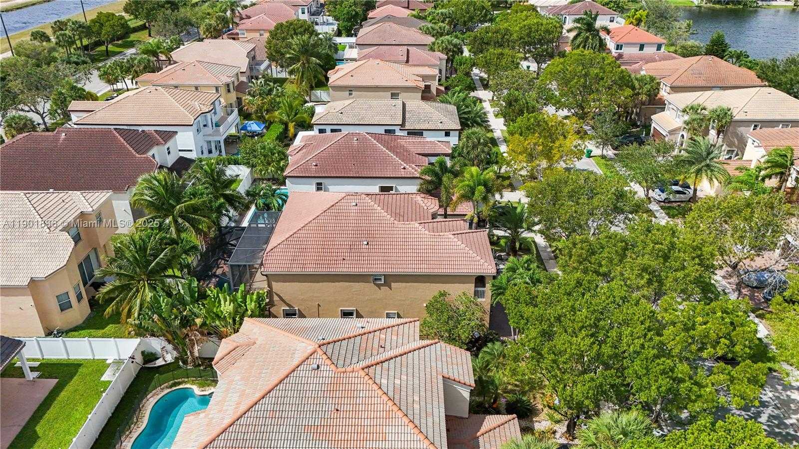 Imagen de Pequeño Objeto