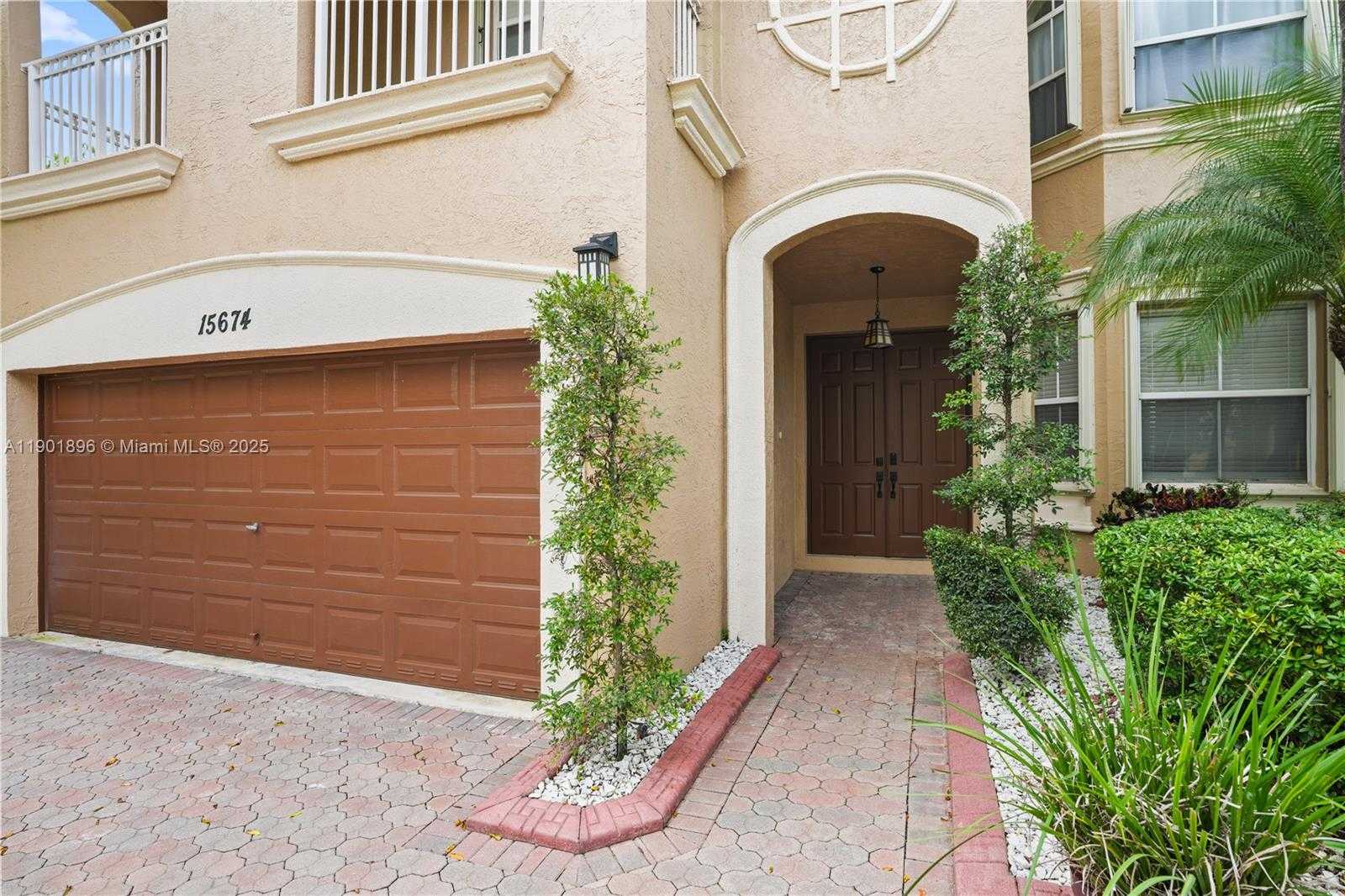 Imagen de Pequeño Objeto