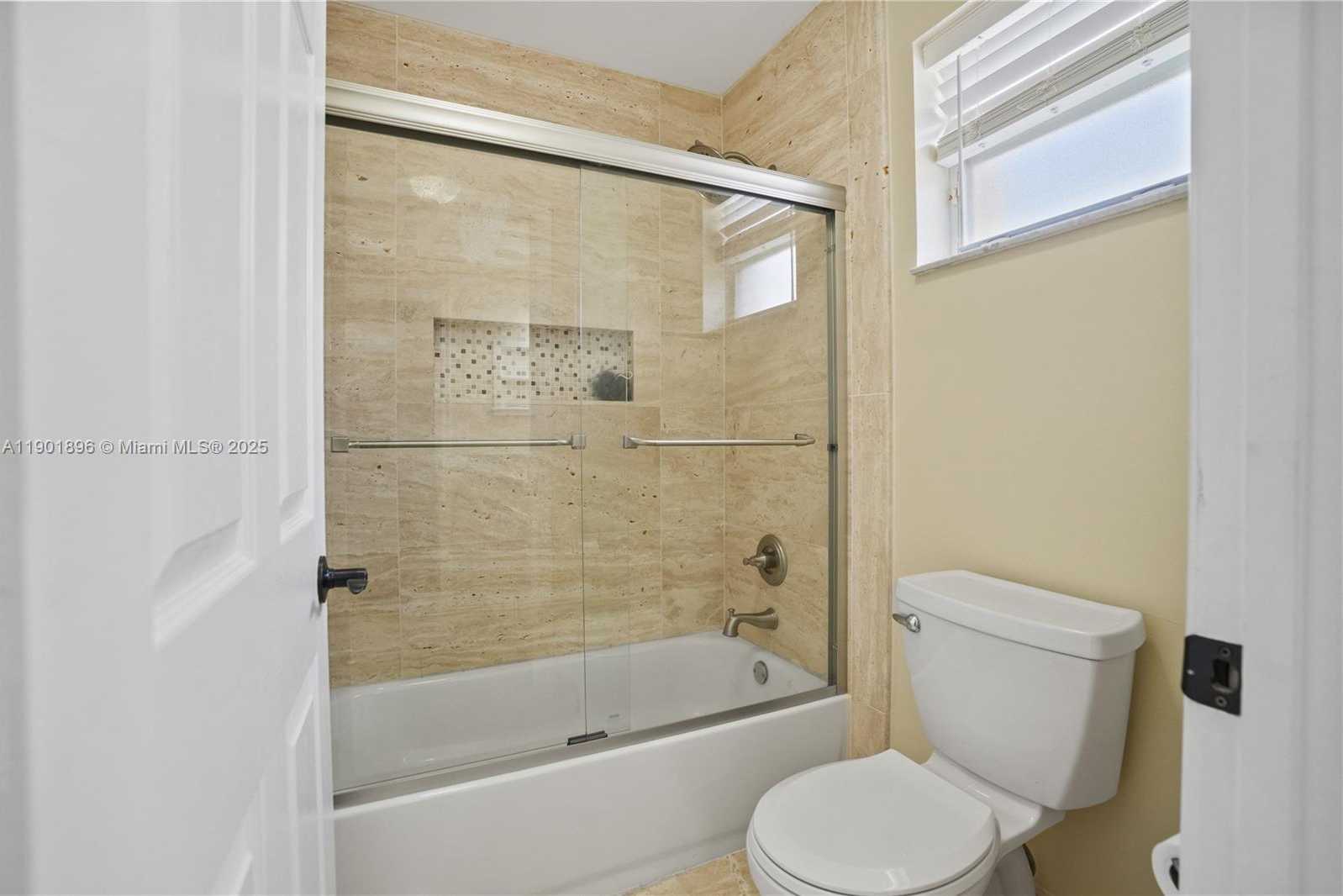 Imagen de Pequeño Objeto