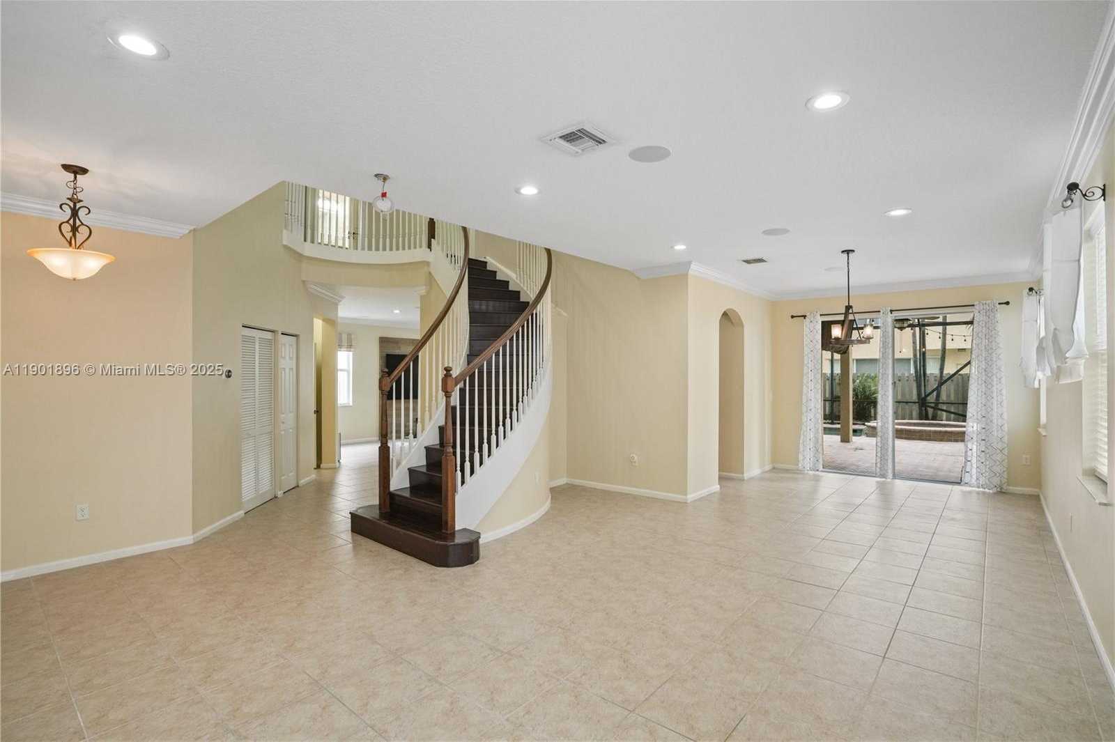 Imagen de Pequeño Objeto