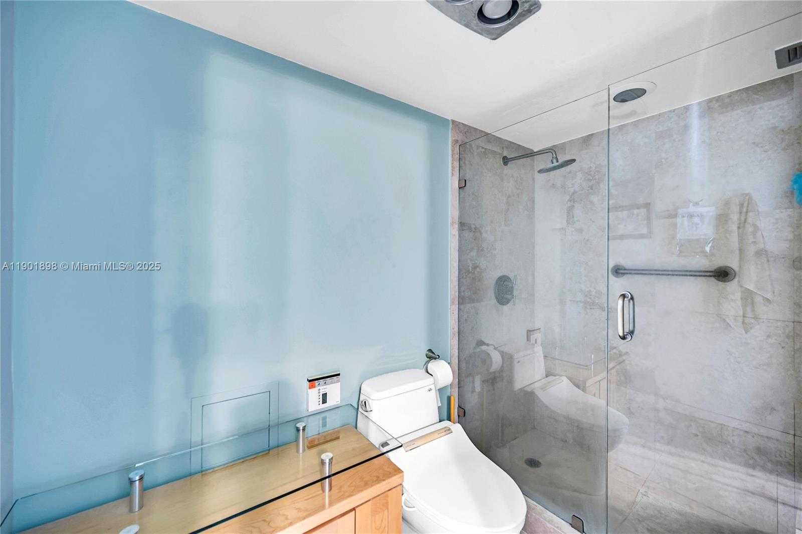 Small Image of 11 ISLAND AVE #1608, Miami Beach Number 14