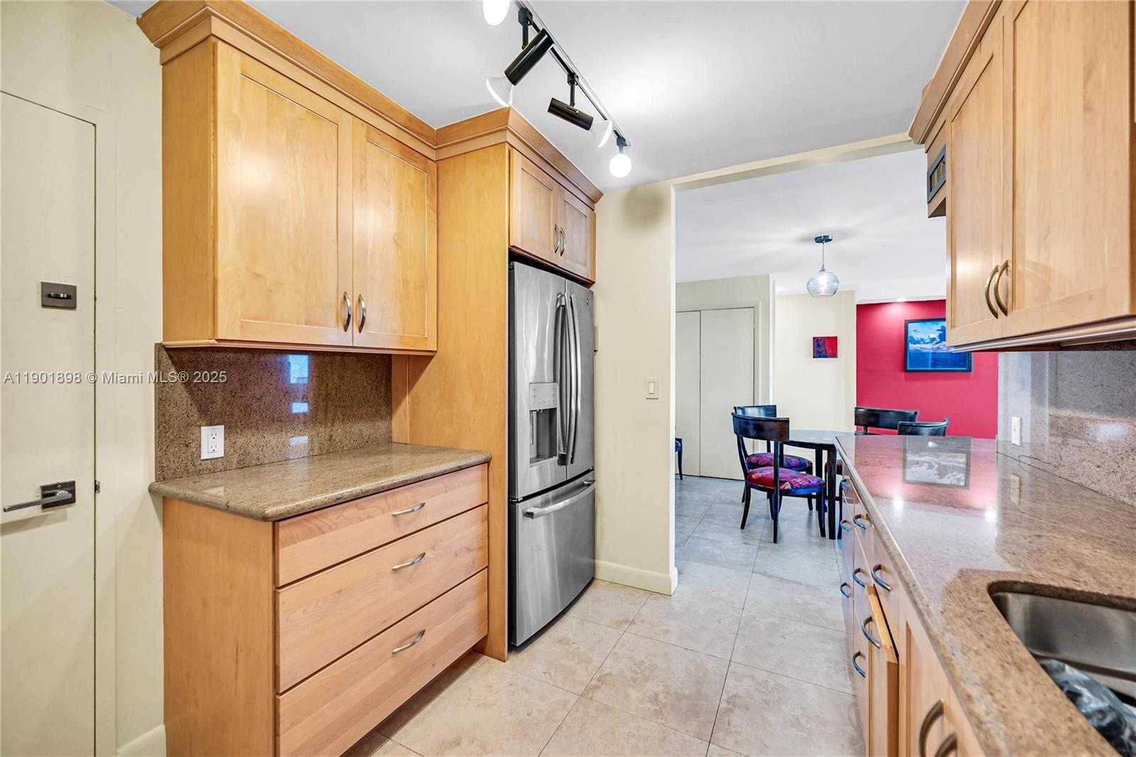 Small Image of 11 ISLAND AVE #1608, Miami Beach Number 23