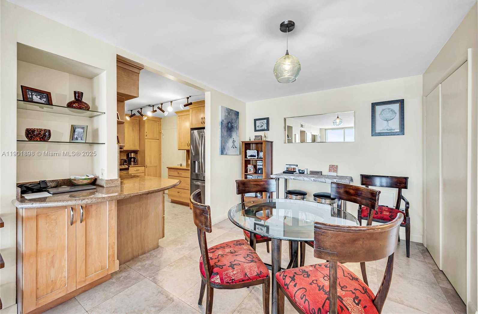 Small Image of 11 ISLAND AVE #1608, Miami Beach Number 25