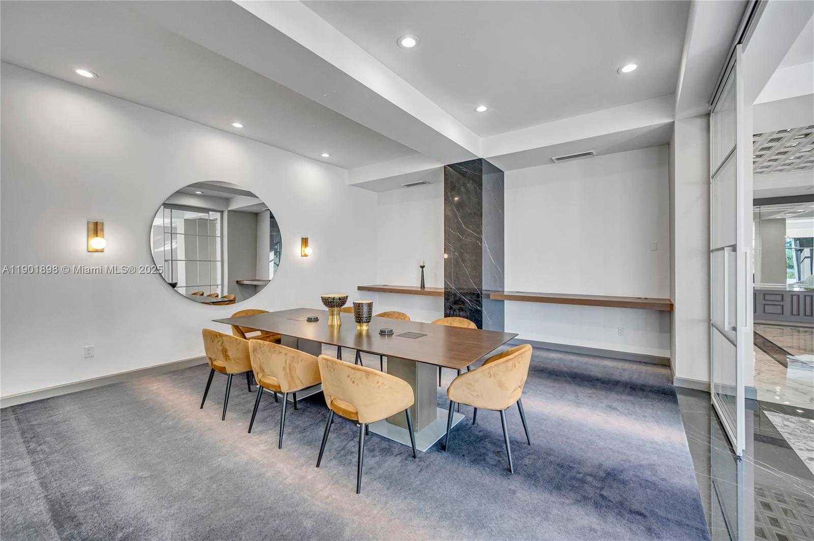 Small Image of 11 ISLAND AVE #1608, Miami Beach Number 41