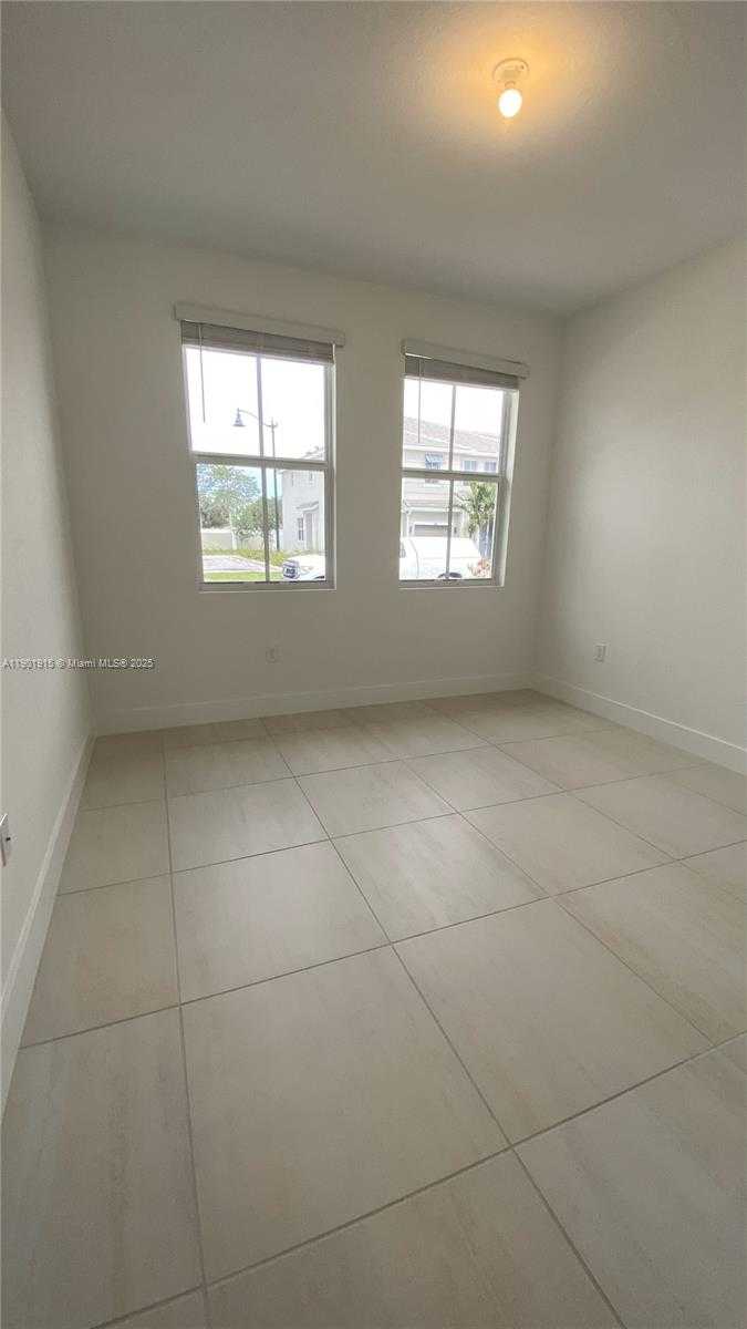 Small Image of 125 SOUTH WEST 171ST WAY #125, Pembroke Pines Number 9
