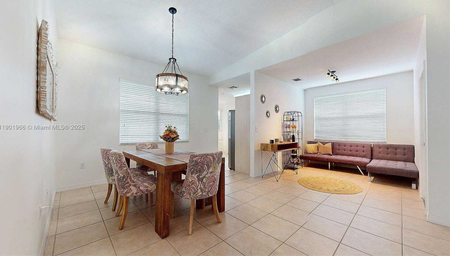 Small Image of 12567 SOUTH WEST 121ST AVE, Miami Number 27