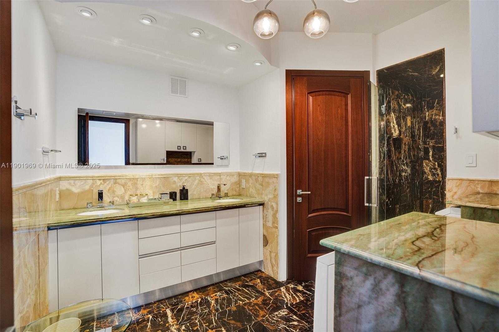 Small Image of 18201 COLLINS AVE #3809, Sunny Isles Beach Number 41