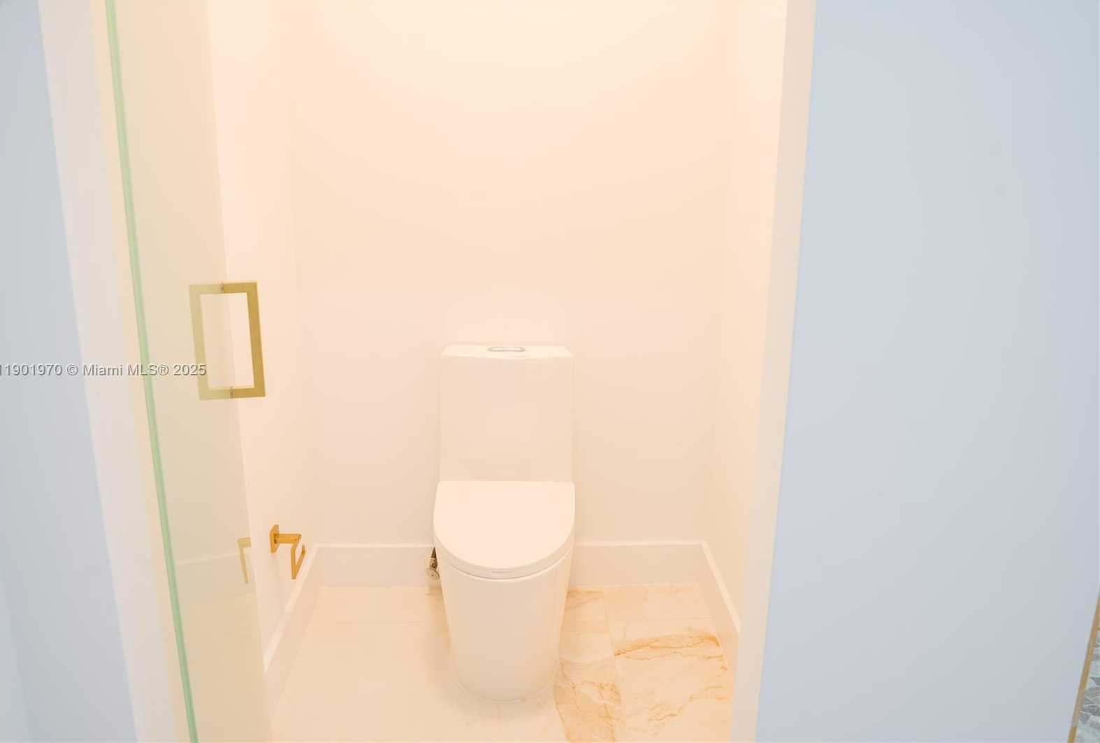 Small Image of 10996 NORTH WEST 58TH TER, Doral Number 46