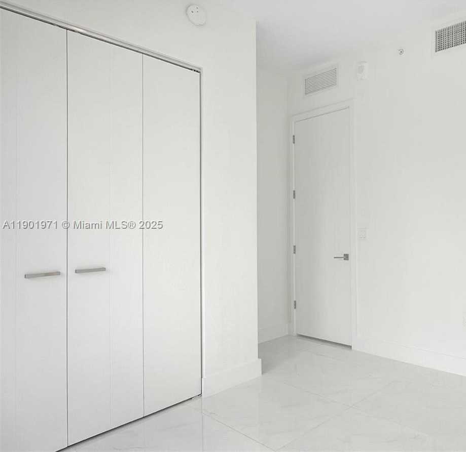Small Image of 301 ALTARA AVE #801, Coral Gables Number 22