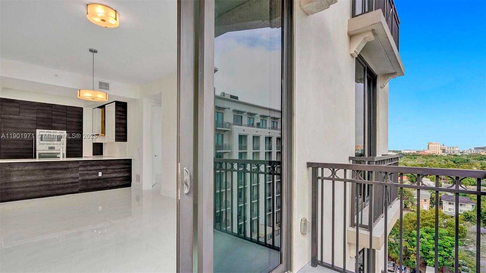 Small Image of 301 ALTARA AVE #801, Coral Gables Number 33