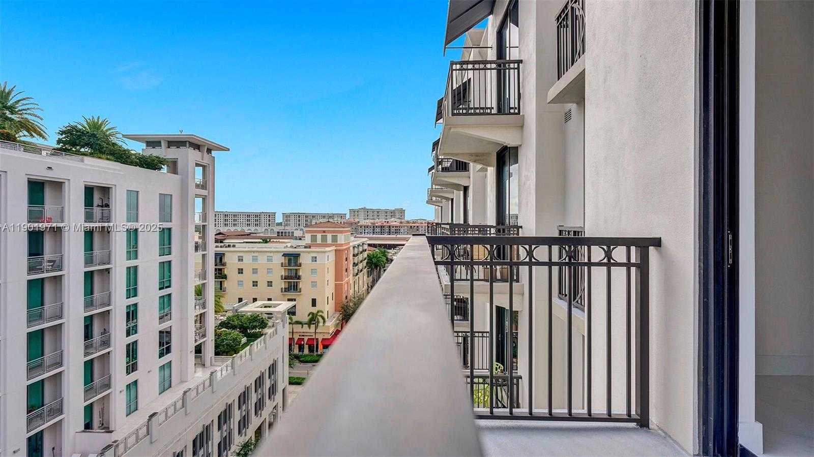 Small Image of 301 ALTARA AVE #801, Coral Gables Number 35