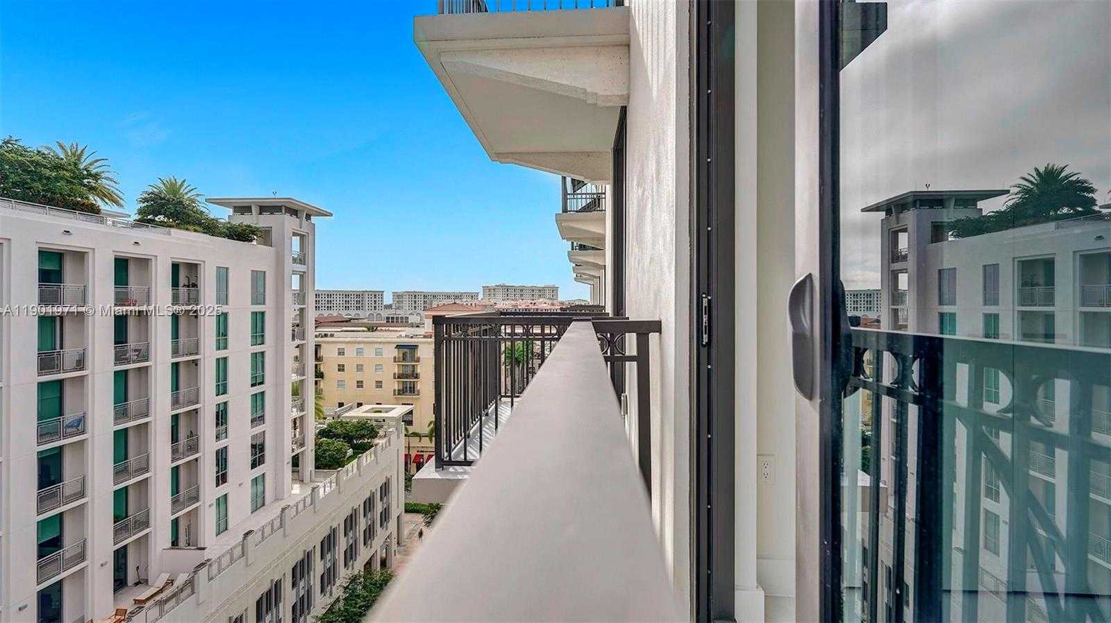 Small Image of 301 ALTARA AVE #801, Coral Gables Number 38