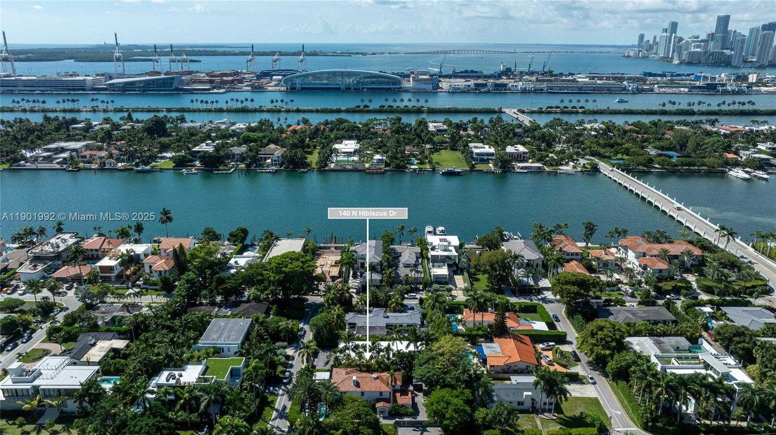 Small Image of 140 NORTH HIBISCUS DR, Miami Beach Number 41