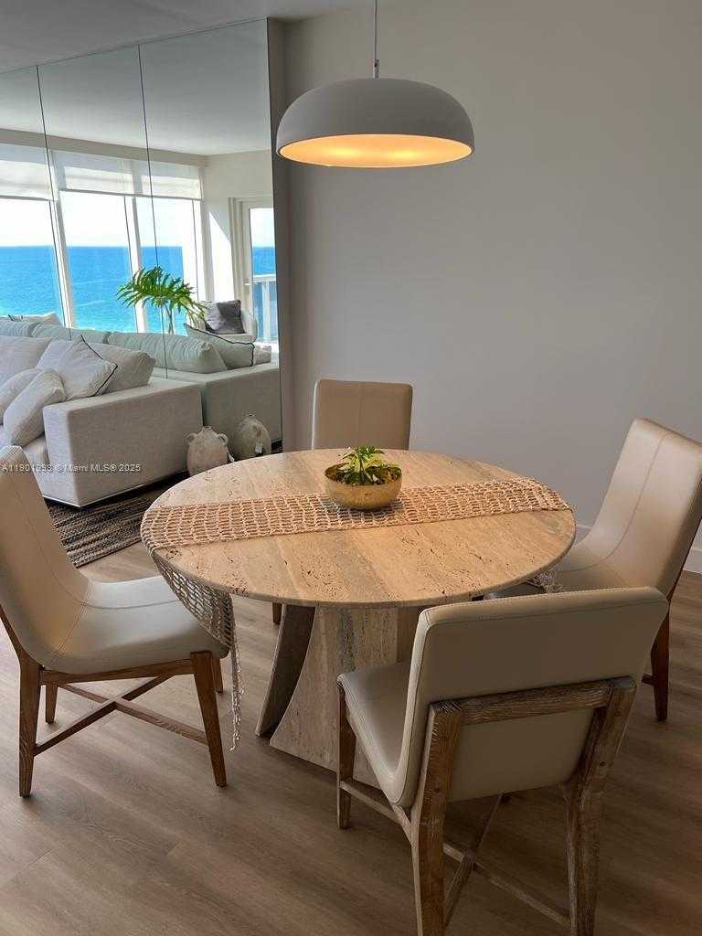 Small Image of 10275 COLLINS AVE #915, Bal Harbour Number 4