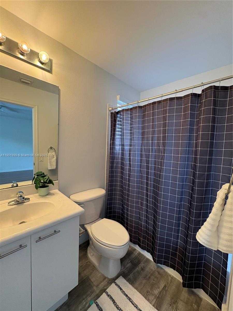 Small Image of 1064 GOLDEN CANE DR #1064, Weston Number 19