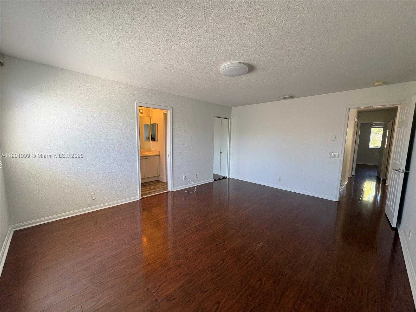 Small Image of 1064 GOLDEN CANE DR #1064, Weston Number 21