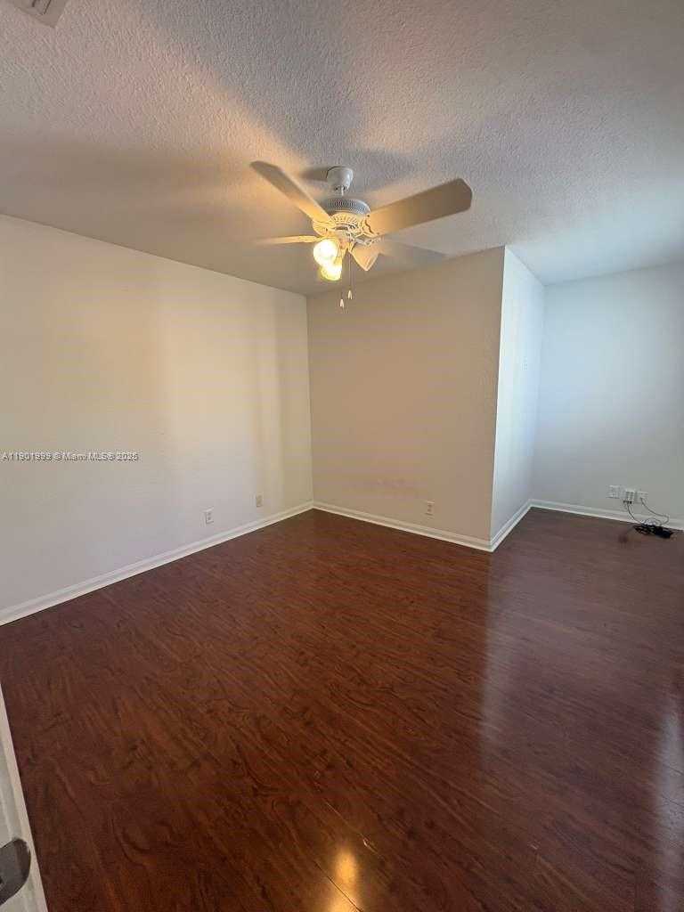 Small Image of 1064 GOLDEN CANE DR #1064, Weston Number 28