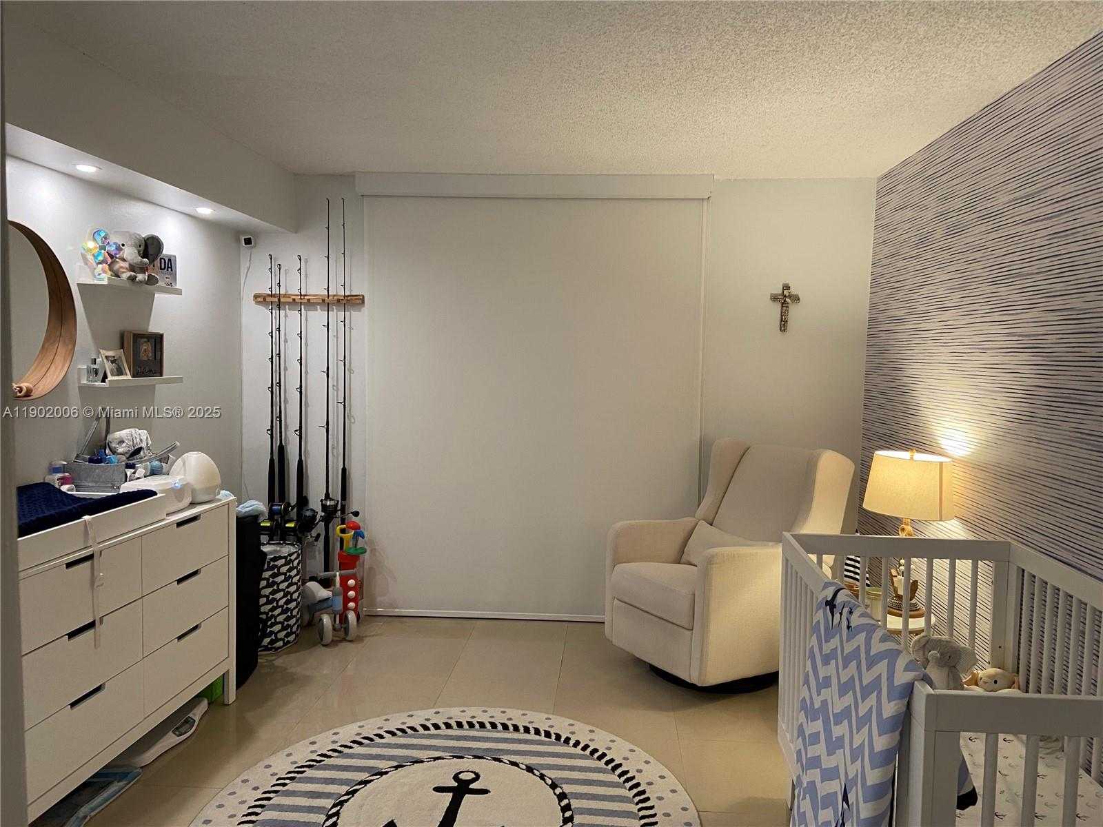 Small Image of 540 BRICKELL KEY DR #711, Miami Number 23
