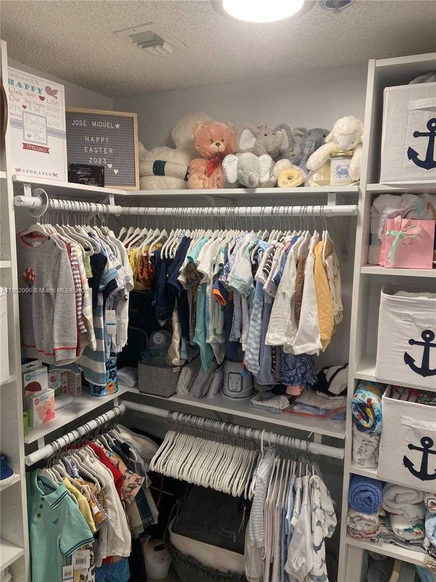 Small Image of 540 BRICKELL KEY DR #711, Miami Number 26