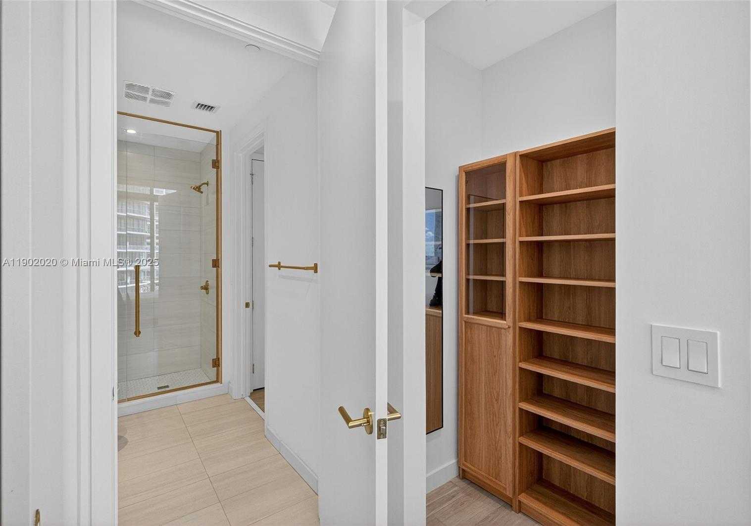 Small Image of 2655 SOUTH BAYSHORE DR #705, Miami Number 21