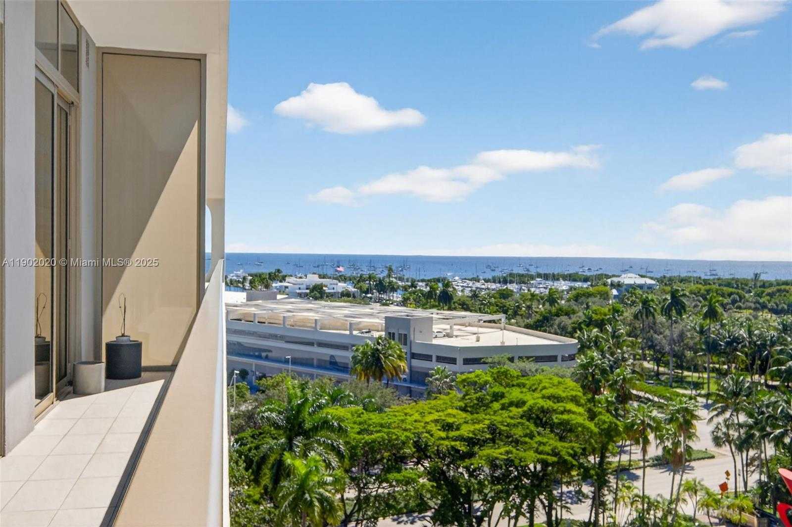 Small Image of 2655 SOUTH BAYSHORE DR #705, Miami Number 27